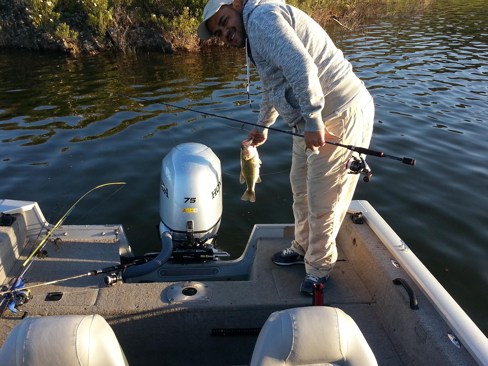 Pescuit la biban - 20130418082552.jpg